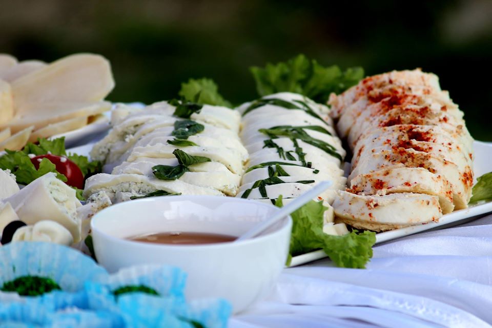 კონტაქტი